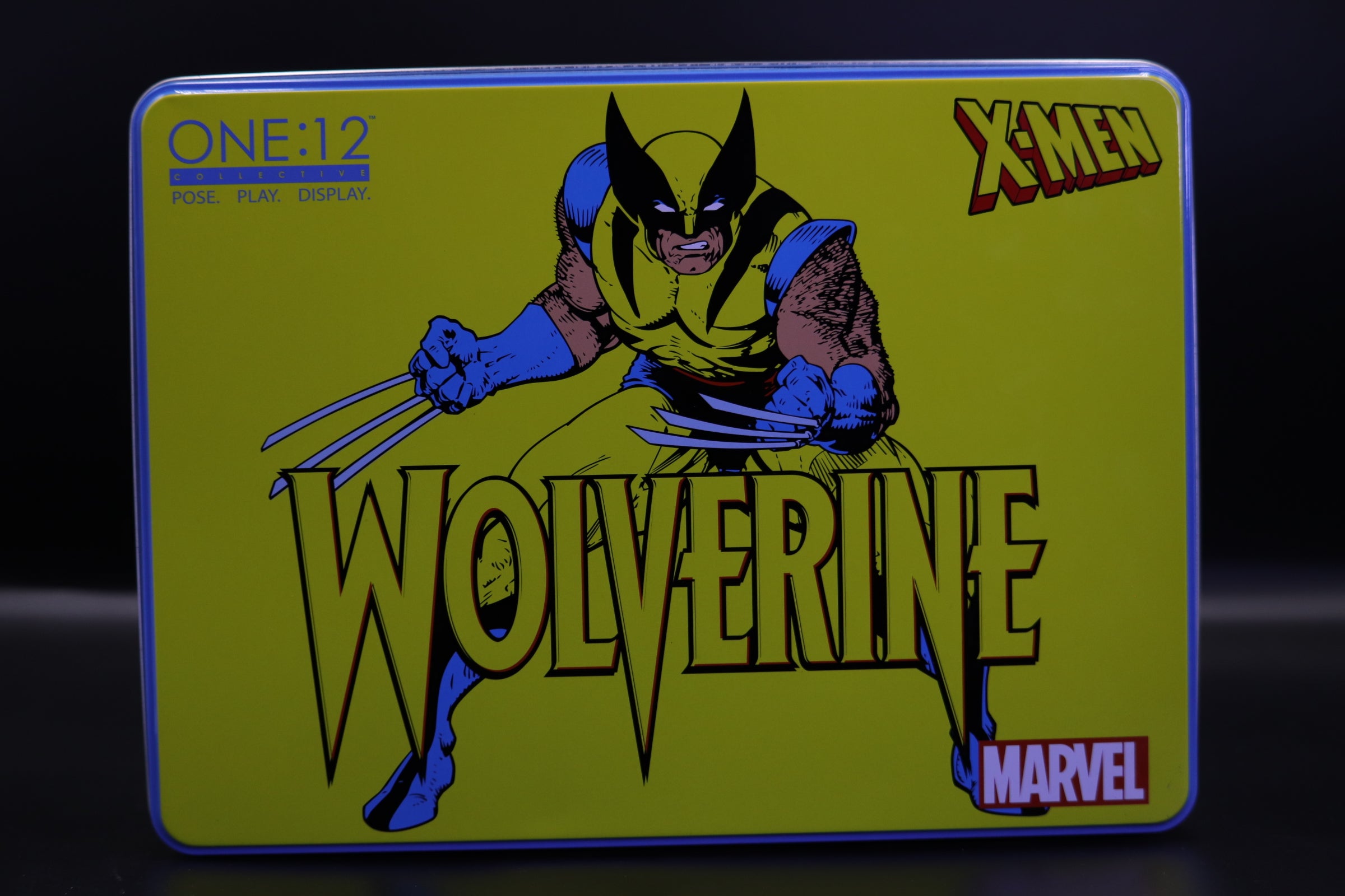 Mezco Wolverine Deluxe Box