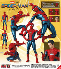 MAFEX No. 262 Spider-Man Final Swing Suit (No Way Home)